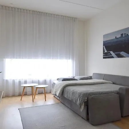 Stylish Studio With Free Private Parking & Wi-fi Διαμέρισμα *
